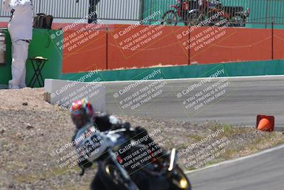 media/Apr-20-2025-AHRMA (Sun) [[393a79c373]]/Race/Group 8/Turn 4b/